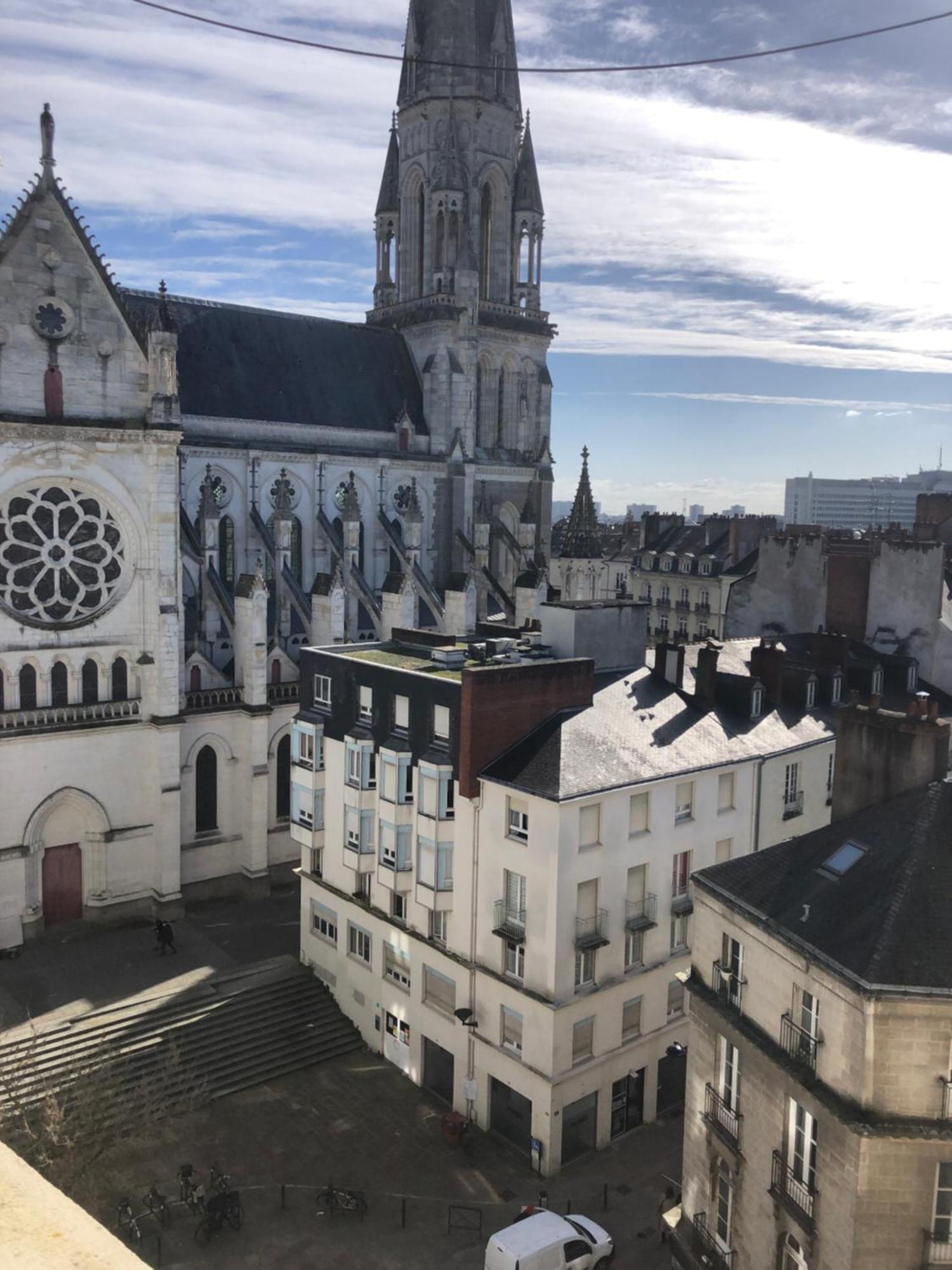 Appt 3 Hyper Centre Tres Calme Tres Clair Quartier Place Royale, Parking Gratuit Apartment *