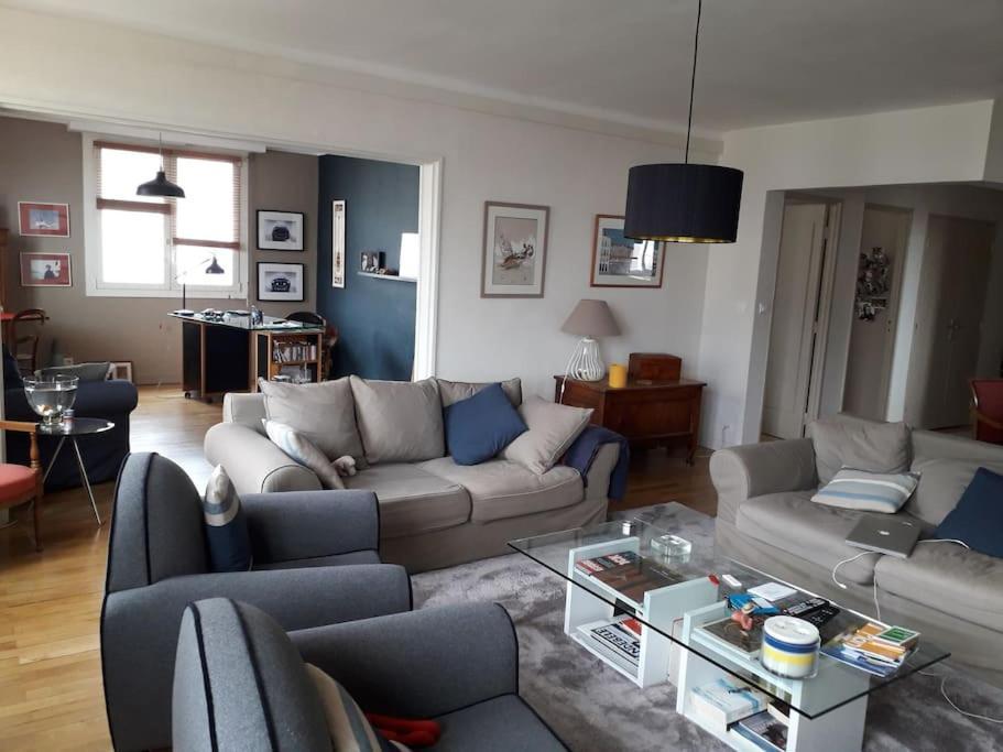 Appt 3 Hyper Centre Tres Calme Tres Clair Quartier Place Royale, Parking Gratuit *